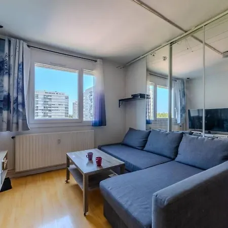 T2 A 5 Min Parc Tete D'or - Parking Prive Apartment *